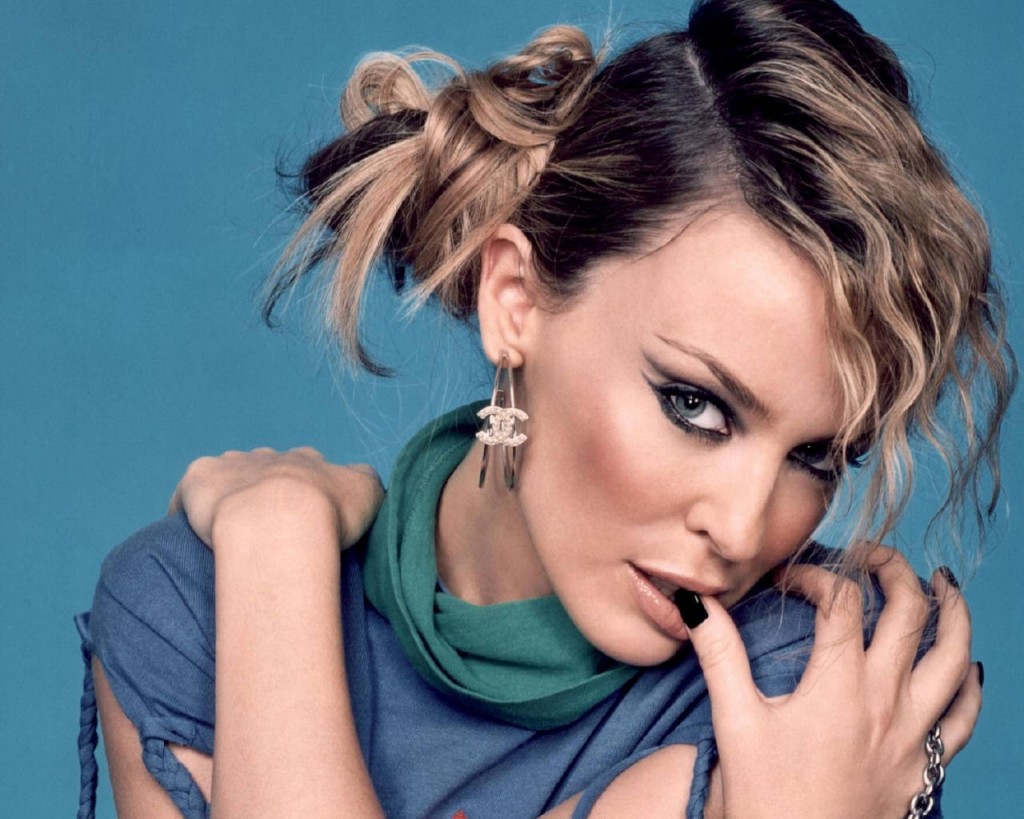Kylie-Minogue-kylie-minogue-64557_1280_1024